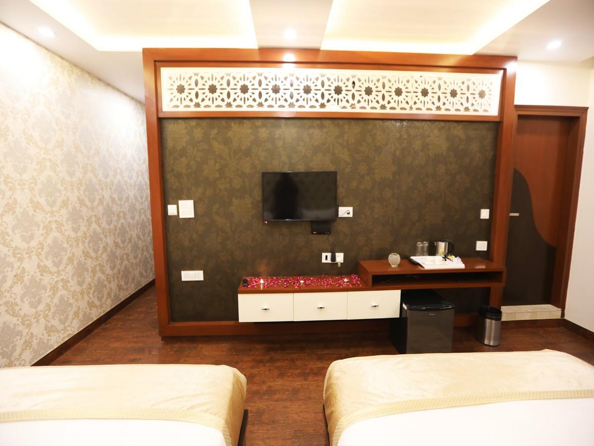 Hotel Mgm Residency Delhi  Exterior photo